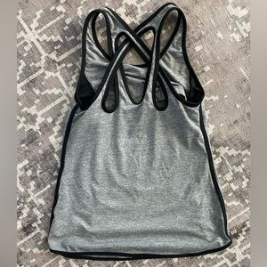 Threads 4 Thought S EUC Workout top, built in bra, Back detailing,